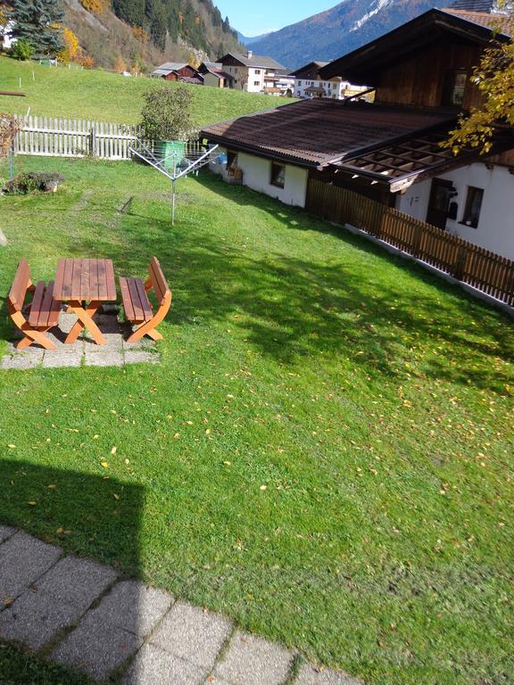 Apartamento Sterzingerhof Neustift im Stubaital Exterior foto