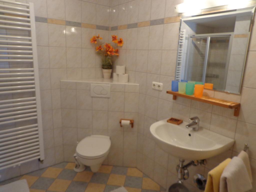 Apartamento Sterzingerhof Neustift im Stubaital Habitación foto